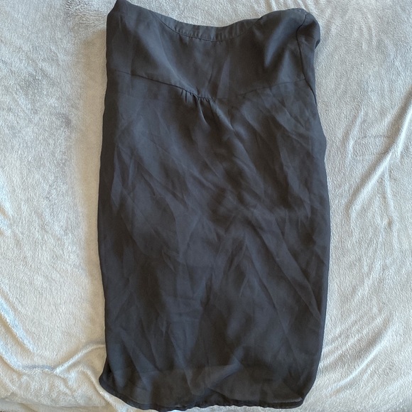 Ladies black top - Picture 2 of 2